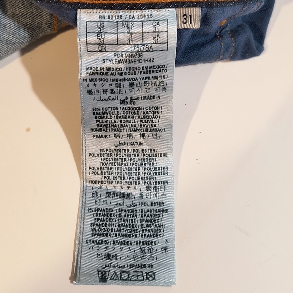 Guess Men's 31 Blue Ultra Low Boot Cut Jeans - Picture 12 of 12